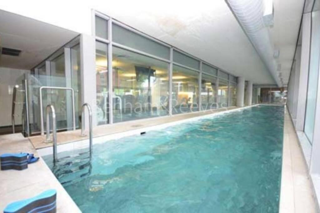 Appartamento 2bed 2bath -pool, Balcony, Gym Lift *